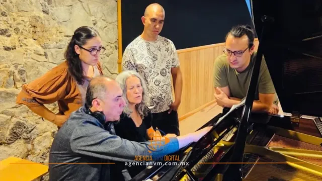 Lanza compositora mexicana propuesta de jazz y orquesta