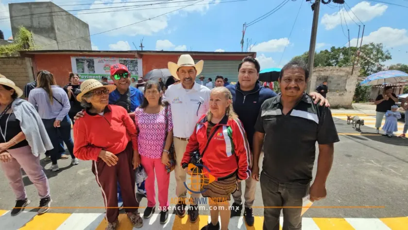 Cumplen compromiso de obra pública en comunidades de Teotihuacán
