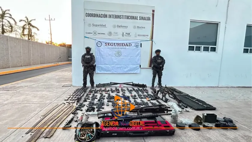 Aseguran arsenal y vehículo durante operativo en Sinaloa