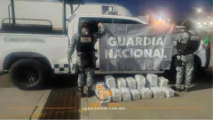 Aseguran 75.9 kilos de cocaína en camión con tunas