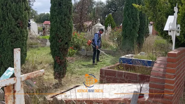 Preparan Panteón Municipal de Temascalapa para recibir a visitantes