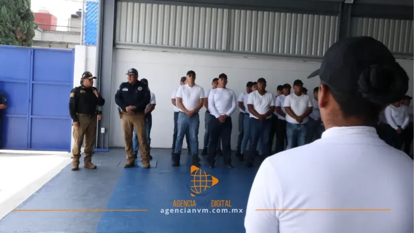 Refuerza Ecatepec capacitación y renovación de su policía