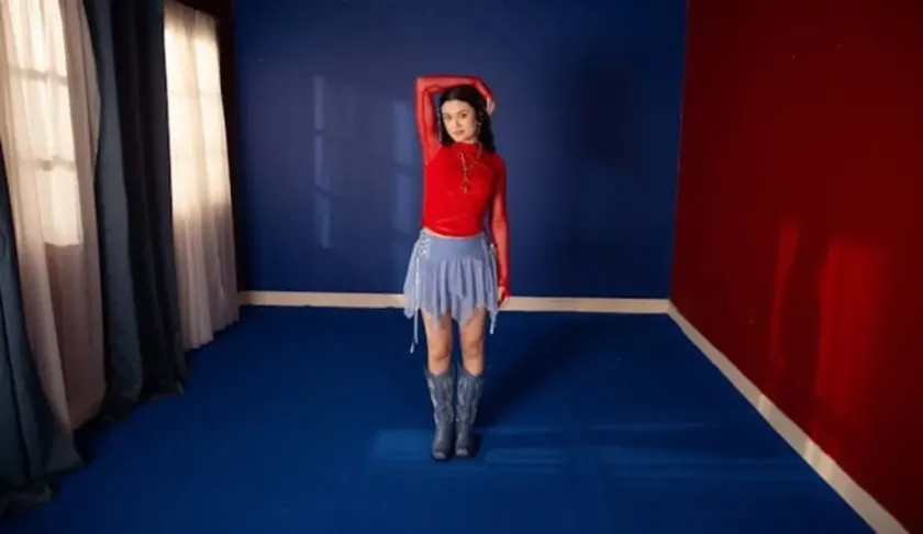 Presenta Joaquina "al romper la burbuja 2" con temas inéditos