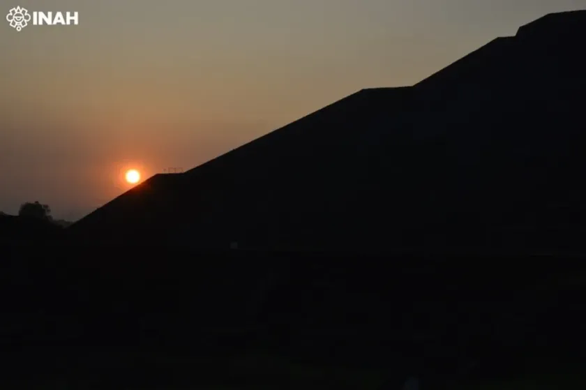 Publican obra que revela secretos urbanos y cósmicos de Teotihuacan