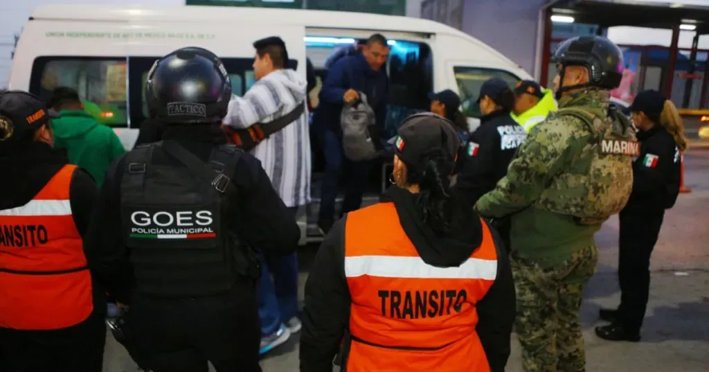 Refuerza Ecatepec seguridad en transporte con Unidad Canina