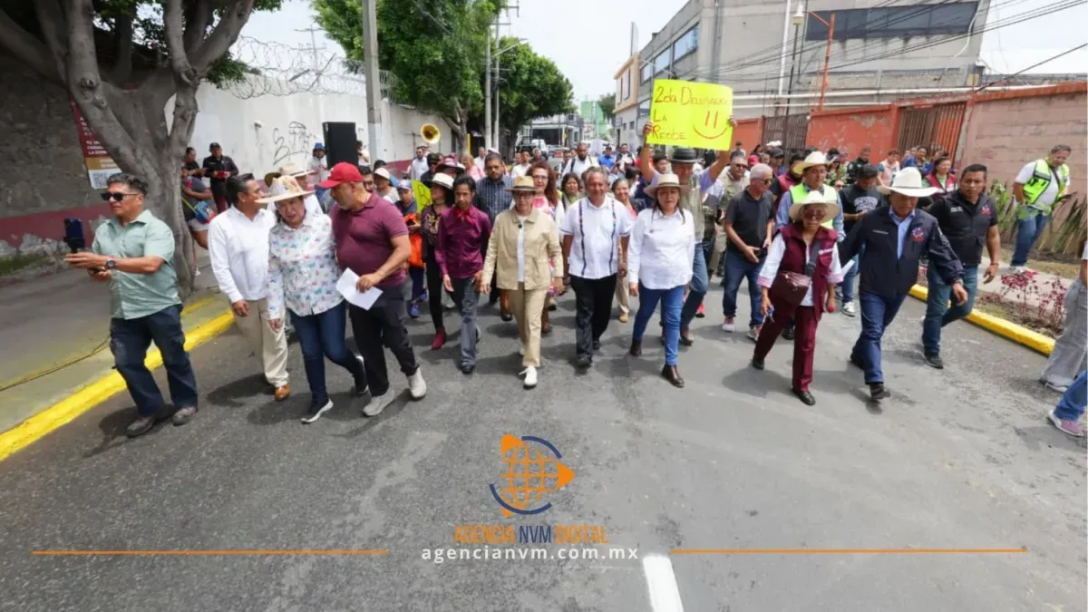 Repavimenta Ecatepec avenida y beneficia a 18 mil habitantes