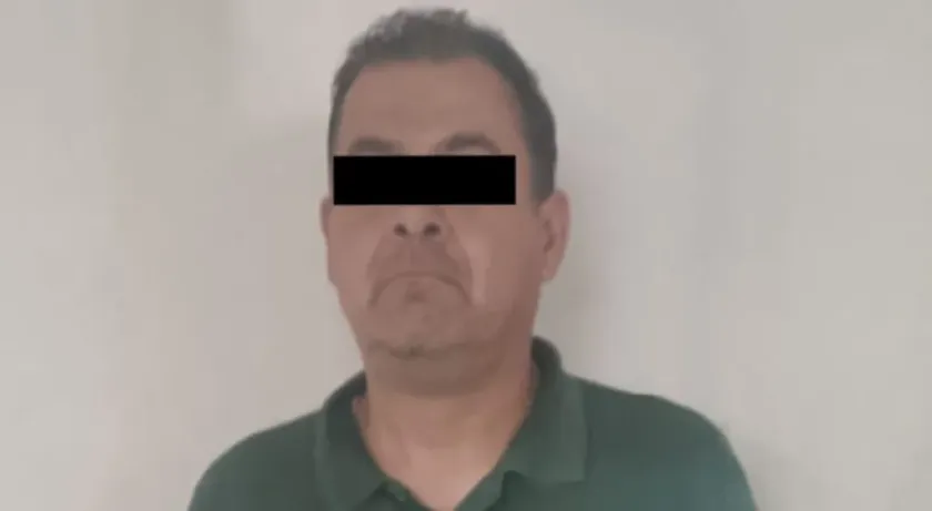 Rescatan a adolescente de vivienda en Santa Clara Coatitla