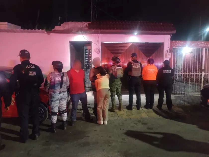 Rescatan a niña víctima de engaño telefónico en Ecatepec