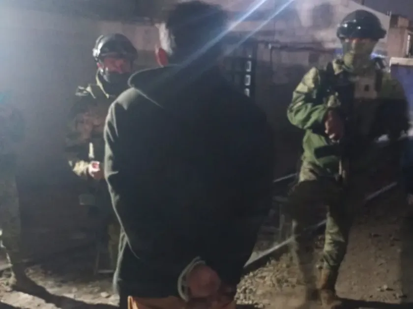 Rescatan policías de Ecatepec a conductor de Didi secuestrado