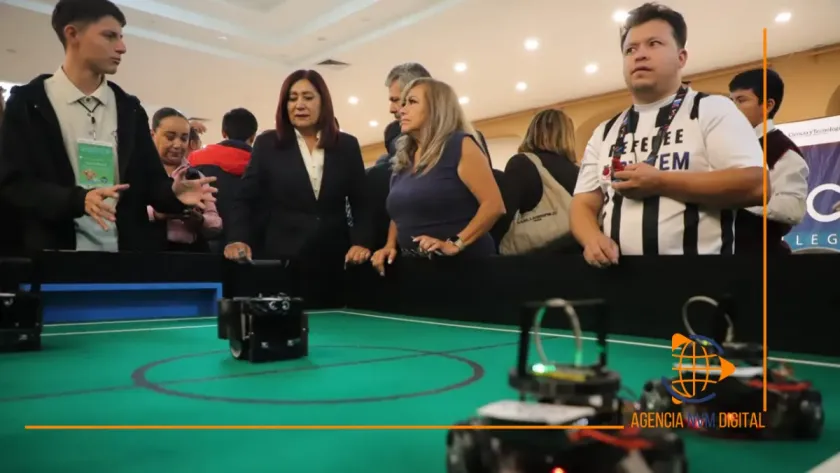 Participan estudiantes tecamaquenses en encuentro nacional de robótica DGETI