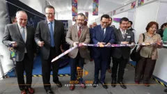 Debaten magistrados sobre inteligencia artificial y democracia en feria