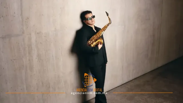 Reinventa el mexicano Gerry López la historia del saxofón latino