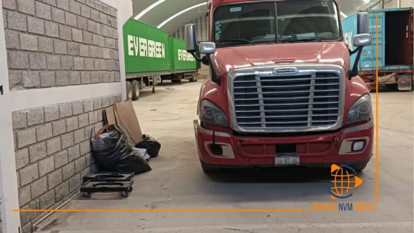 Recupera SSEM tractocamión robado con motocicletas en Tepotzotlán