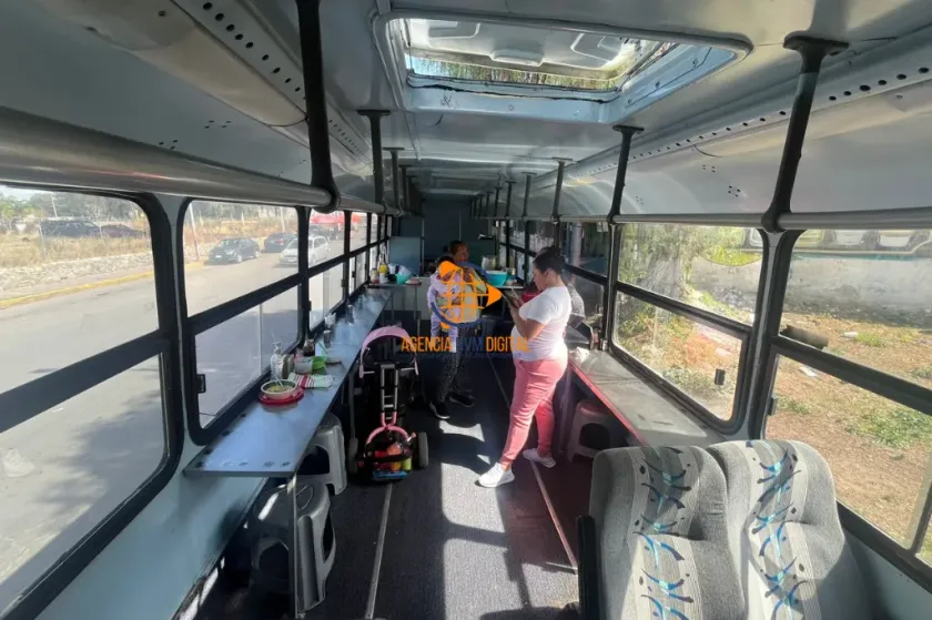 Transforman autobús en el primer "Restaurant-Bus" del Valle de Teotihuacán
