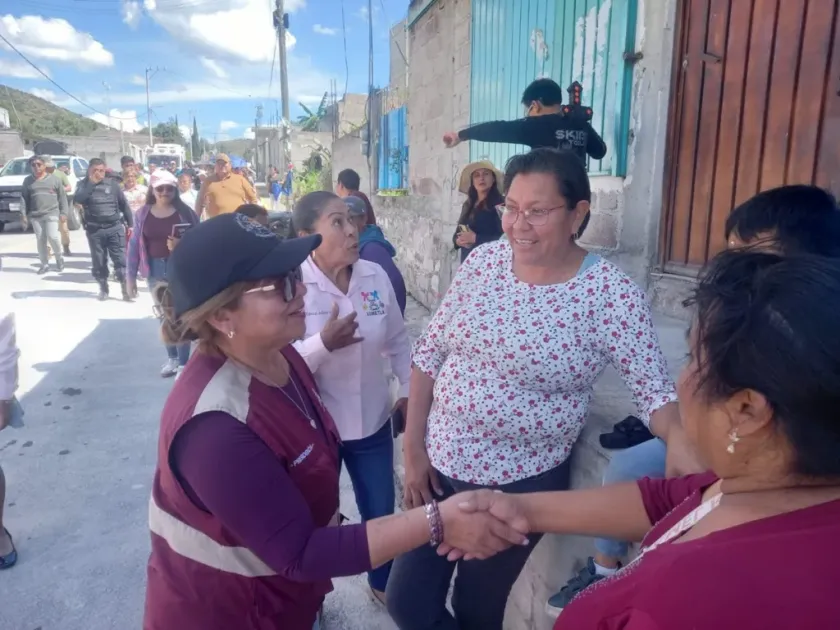 Xometla Recibe Inversión en Reencarpetado y Drenaje Sanitario.