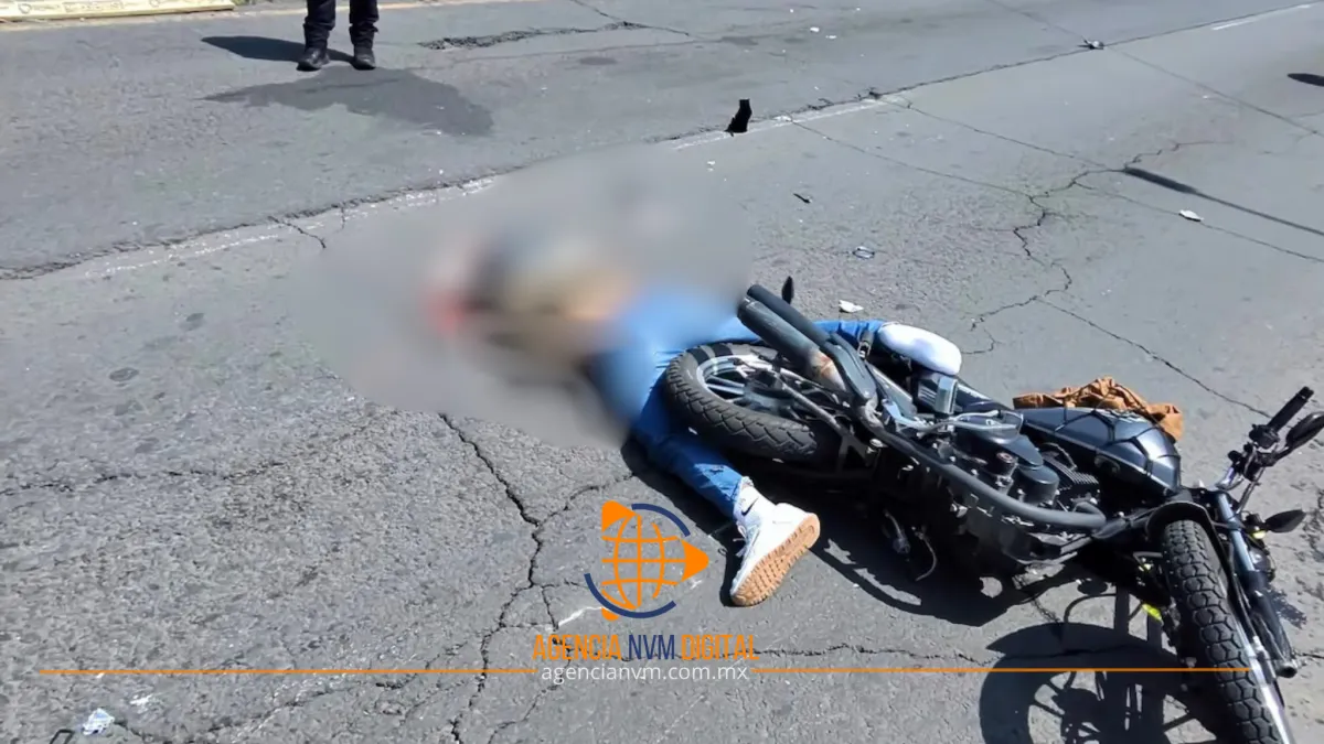 Fallece motociclista al caer debajo de un camión en Las Américas