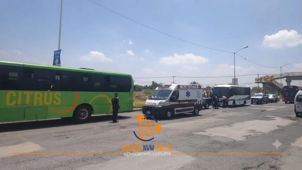 Reportan cinco personas lesionadas tras percance en Arbolada Sauces, Zumpango