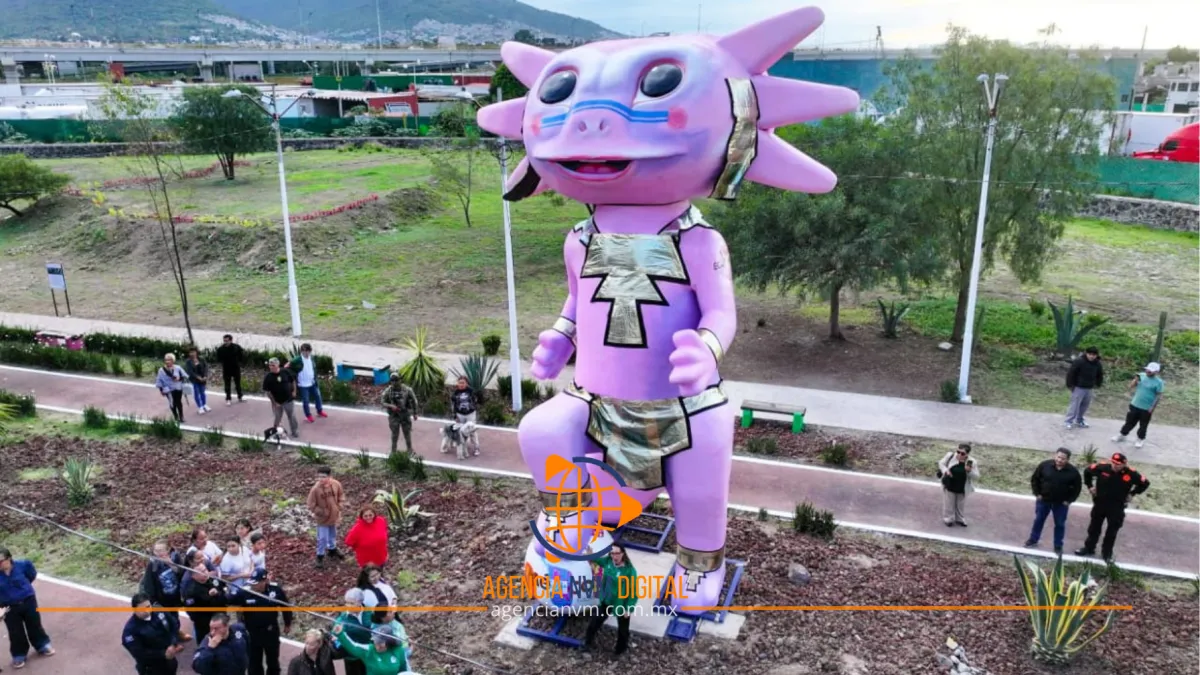 Transforma Ecatepec espacios públicos con arte monumental futbolero