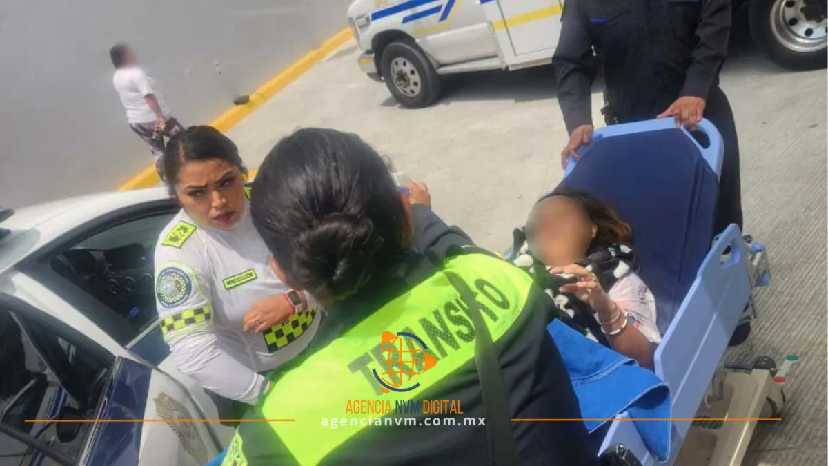 Salvan a bebé prematuro tras labor de parto en patrulla