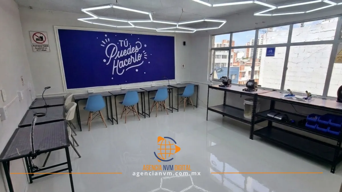 Capacitan como técnicos protesistas dentales a jóvenes de Ecatepec
