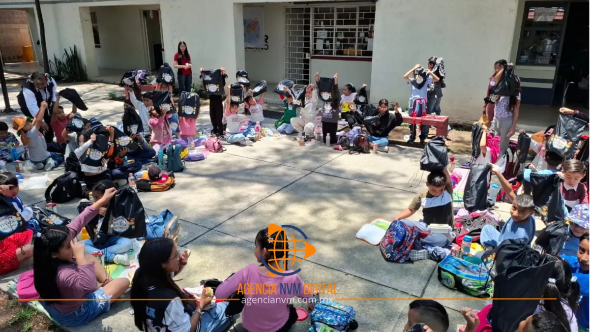 Inician aventura cultural más de mil niños en Tecámac