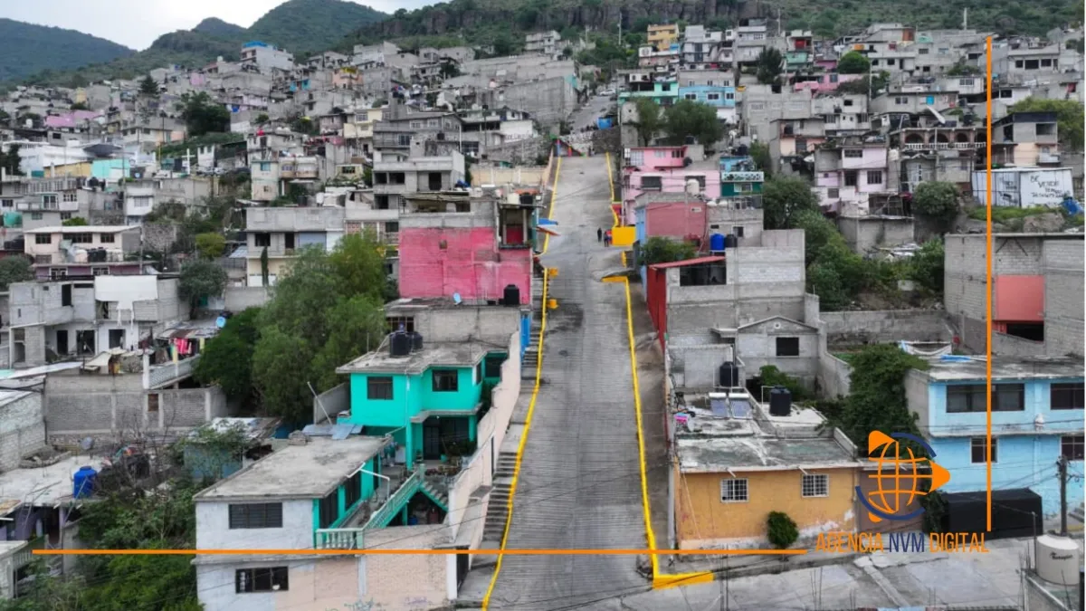 Mejoran vialidades y drenaje en zona alta de Ecatepec