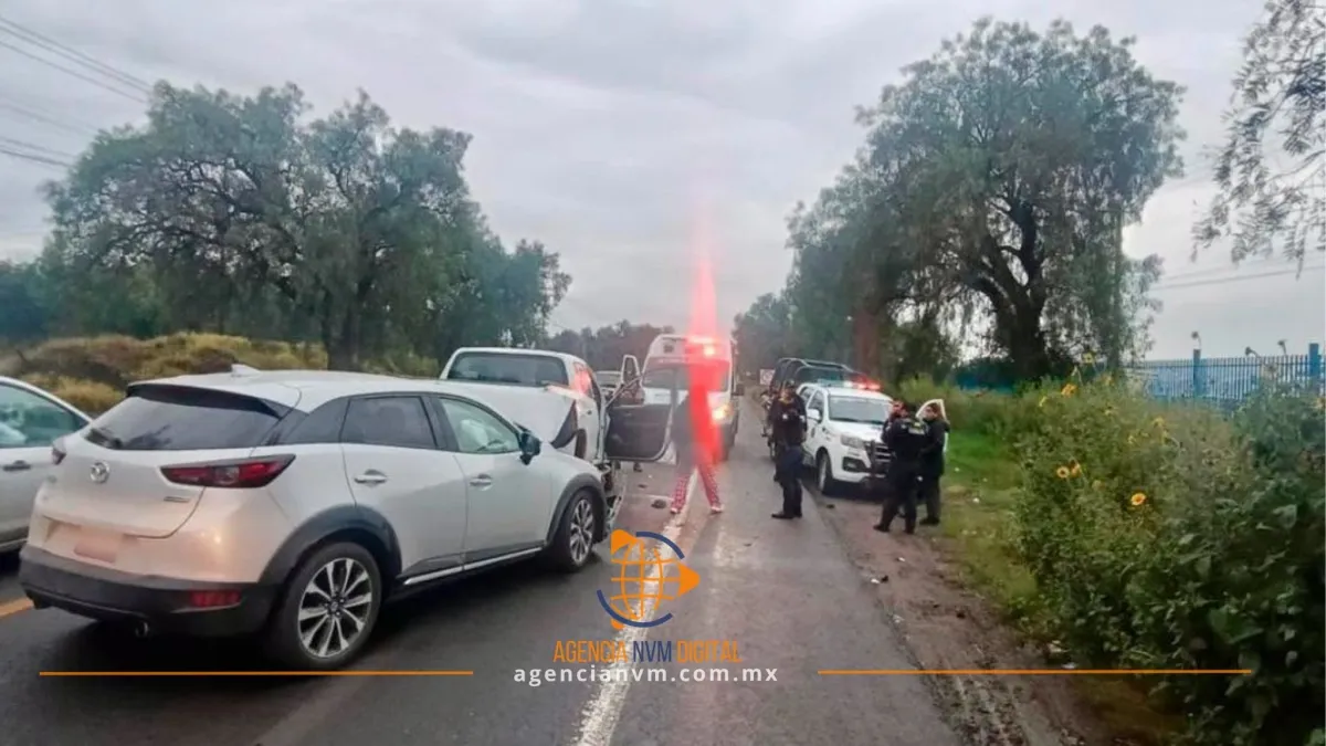 Intentan asaltar a conductor y provoca choque en la México–Pachuca