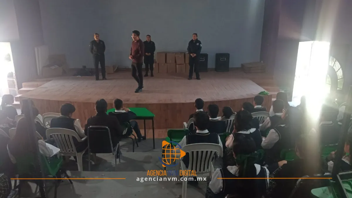 Promueven entornos seguros en secundaria de San Miguel Atepoxco